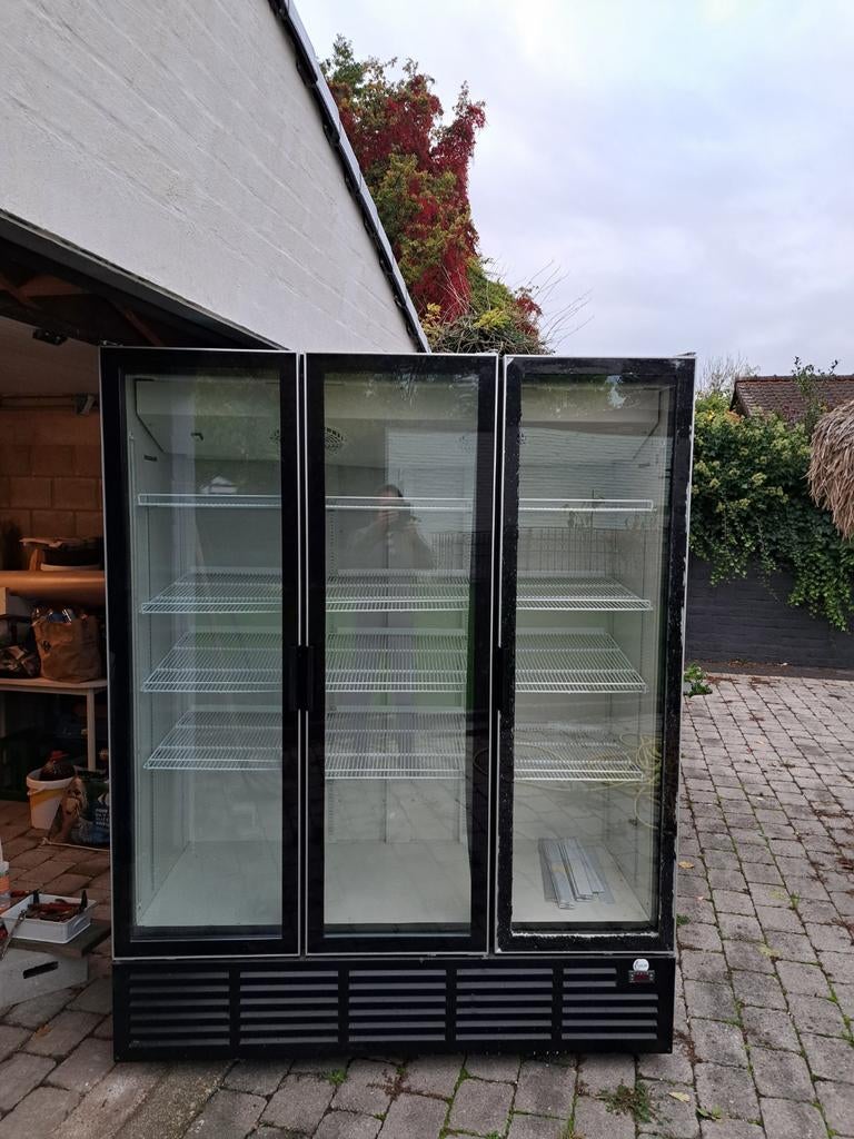 Glasdeuren horeca koelkast, Ophalen