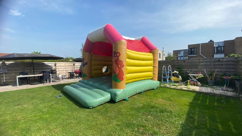 Springkasteel, Ophalen