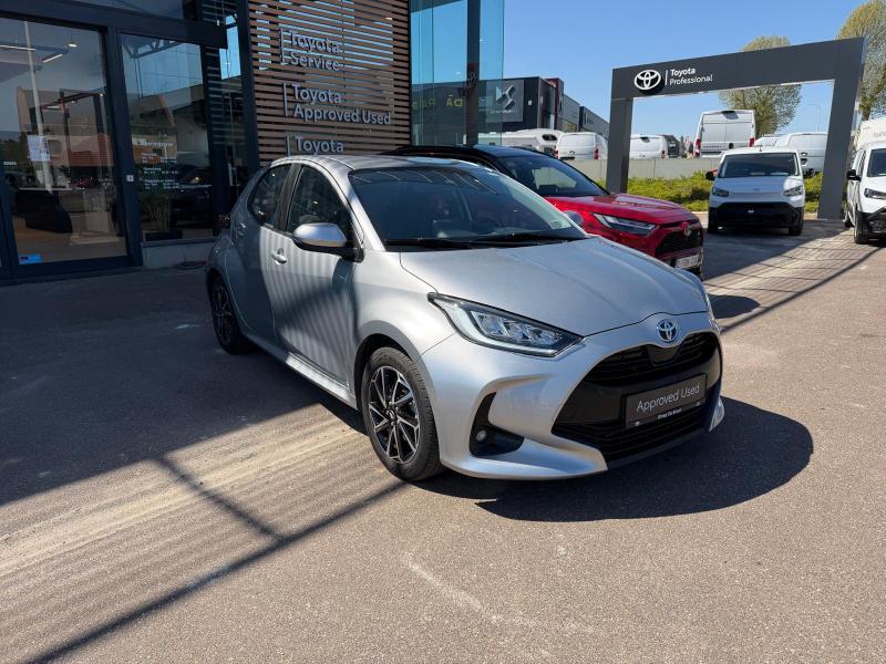 Toyota Yaris Iconic, Auto's, Overige kleuren, Overige brandstoffen, Bedrijf, 5 deurs