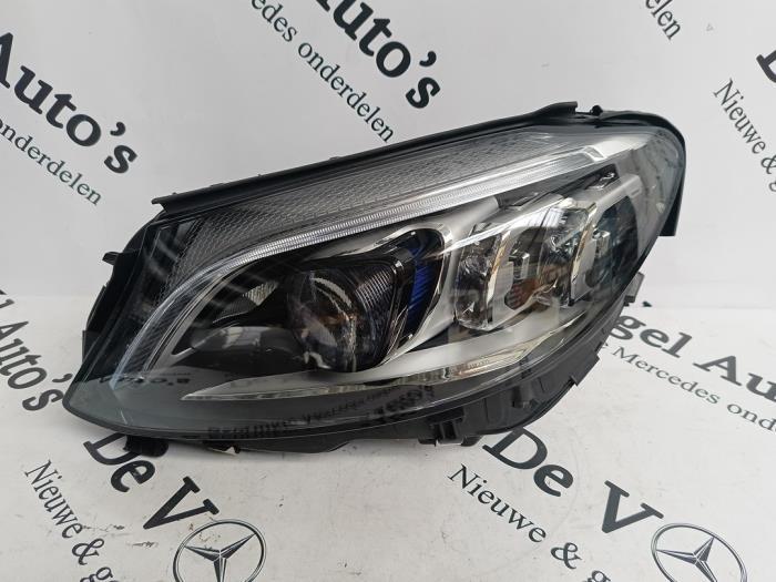 Phare gauche d'un Mercedes C-Klasse, Autos : Pièces & Accessoires, Éclairage, Mercedes-Benz, Utilisé, 3 mois de garantie, Enlèvement ou Envoi