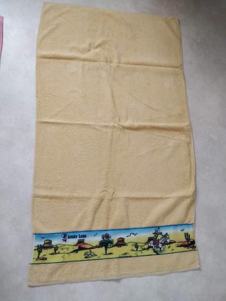 grote kinderhanddoek Luckey Luke, Ophalen of Verzenden, Handdoek