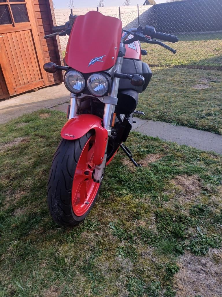 Biell xb 12ss, Particulier