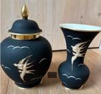 Vintage mat zwarte pot en vaas met zwaluwen van Bavaria, Antiek en Kunst, Ophalen of Verzenden