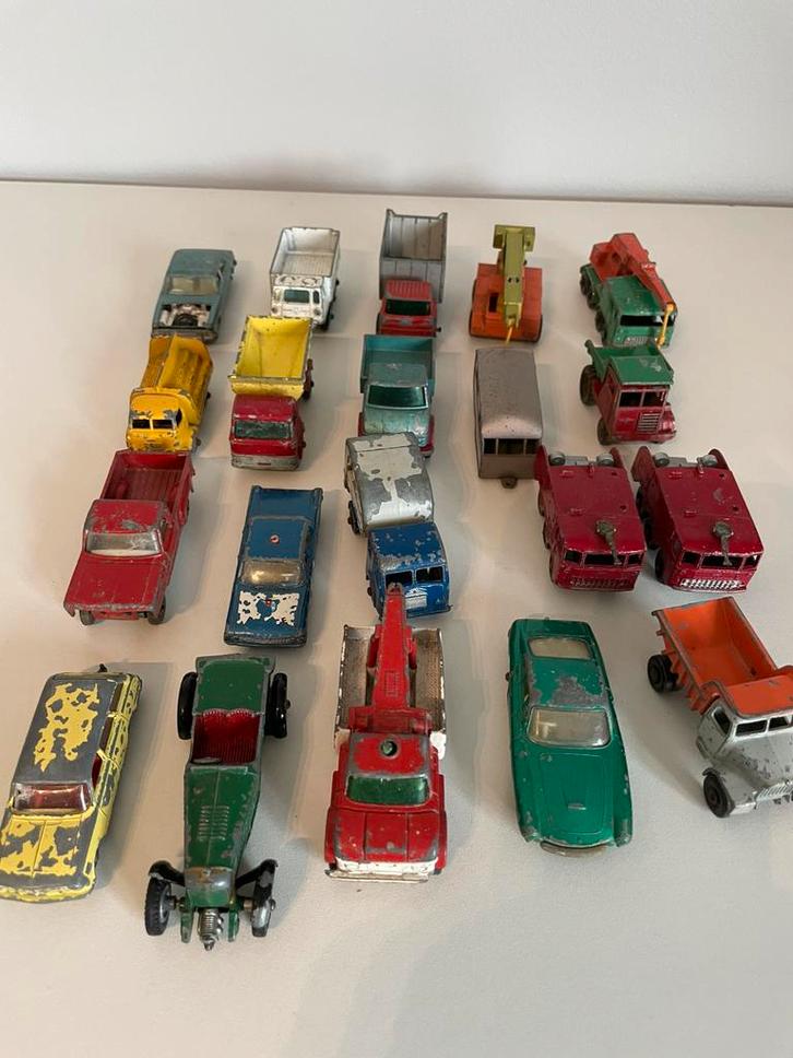 Lot de 20 anciennes autos miniture Lesney, Collections, Jouets miniatures, Comme neuf, Enlèvement ou Envoi