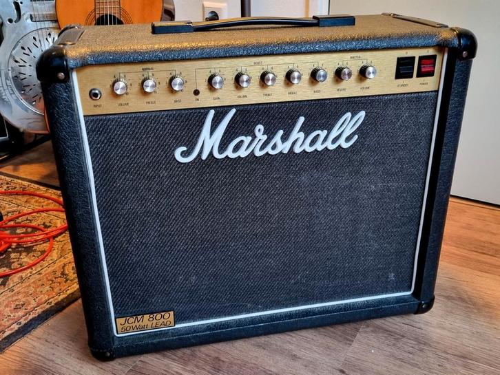 Marshall JCM 800, Jaren '80 (4210), Musique & Instruments, Amplis | Basse & Guitare, Utilisé, Guitare, Moins de 50 watts, Enlèvement ou Envoi