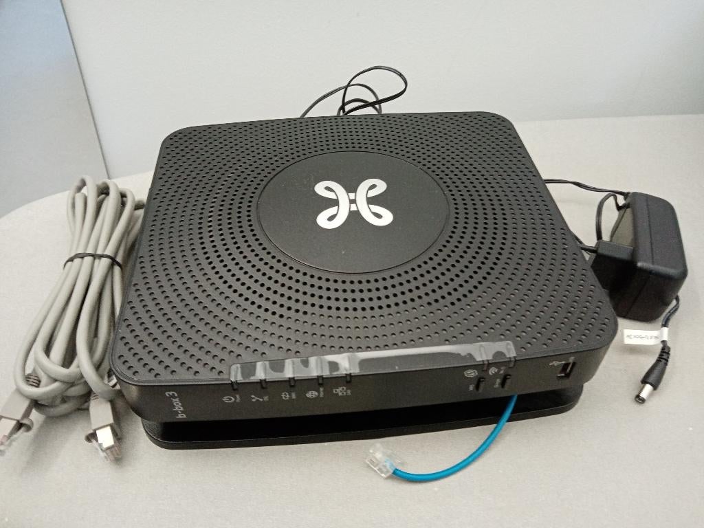 B-box 3 Modem Proximus, Scarlet, EDPnet, Informatique & Logiciels, Routeurs & Modems, Comme neuf, Routeur avec modem, Enlèvement ou Envoi