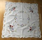 Nappe de Pâques brodée 80 x 80 cm, Enlèvement ou Envoi, Comme neuf