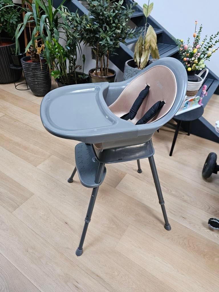 Chaise haute bébé réglable en hauteur, Enlèvement