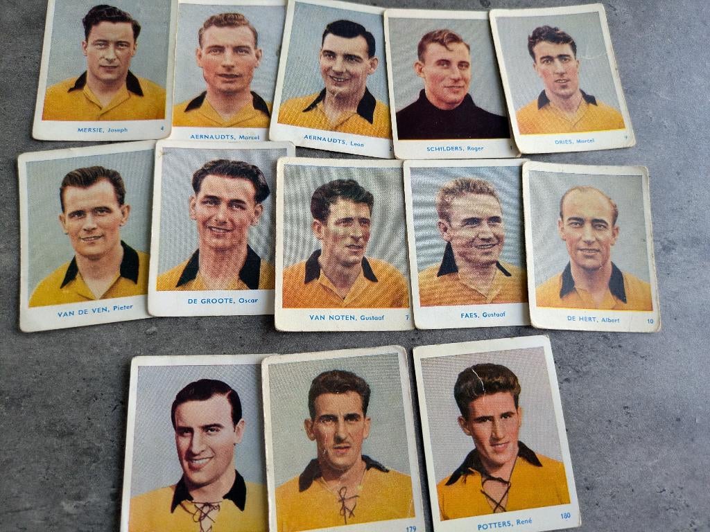 FOOT  BERCHEM SP images  CHEWING-GUM BELGE 1951/52 13X, Envoi