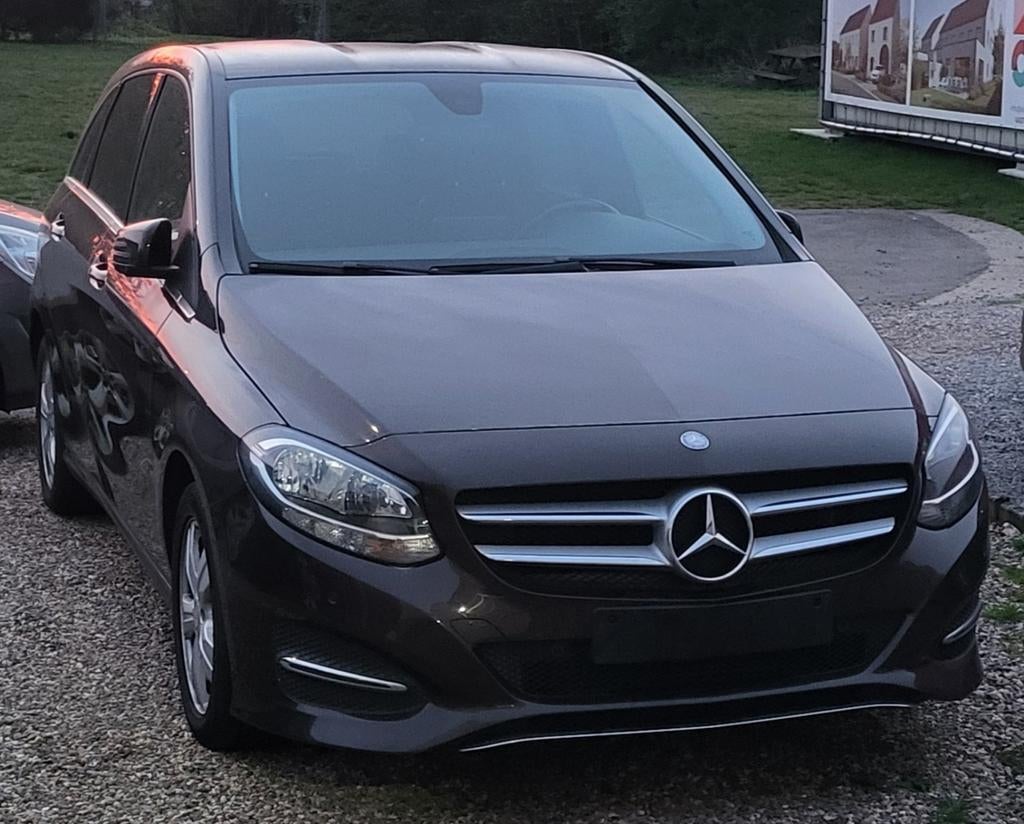 Belle Mercedes-Benz Classe B économique 180D Euro 6B, Autos, Achat, Euro 6, Boîte manuelle, Entretenue par le concessionnaire