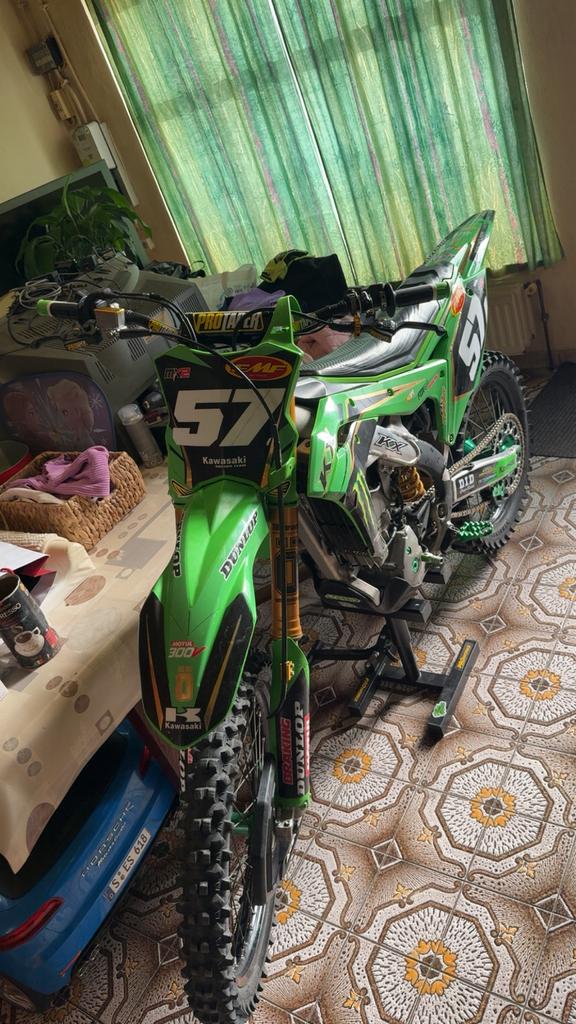 Moto kxf 250 2017 full, Enlèvement, Comme neuf