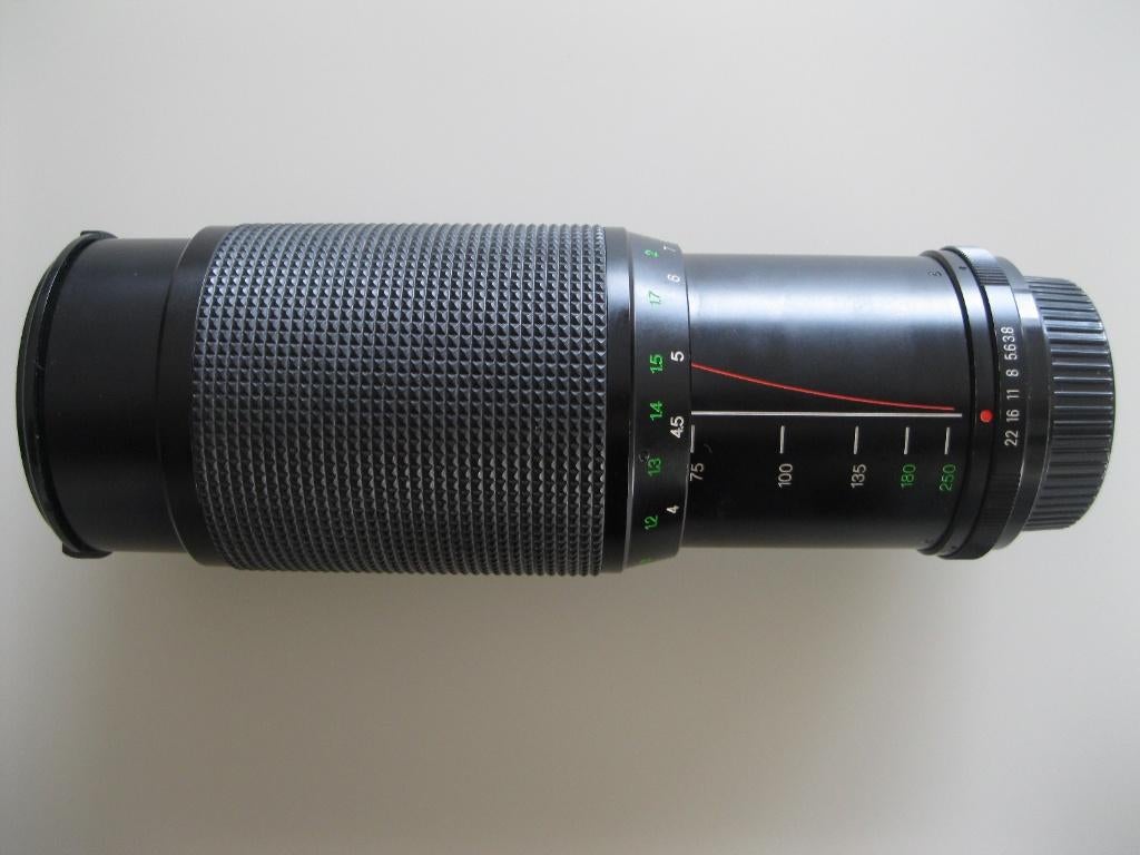 Vivitar MC Macro Focus Zoom 75-250mm F3.8-4.5, Ophalen, Gebruikt, Zoom