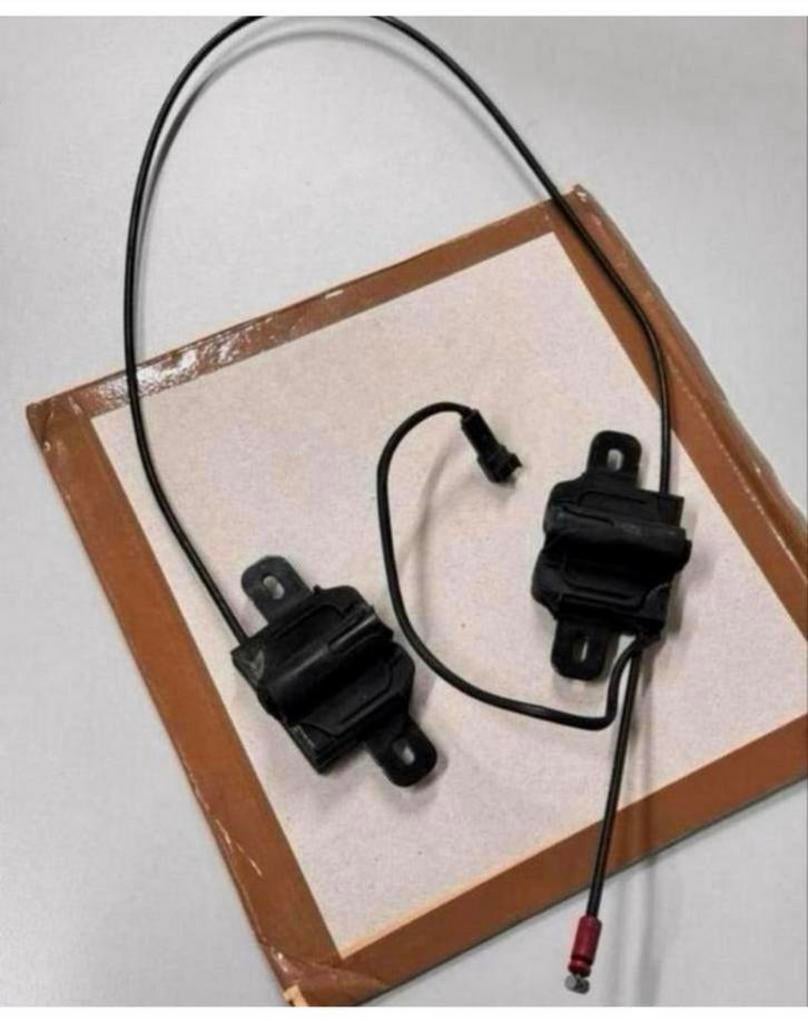 Kit de verrouillage du capot Volvo V40 31371016 31218878, Autos : Pièces & Accessoires, Enlèvement ou Envoi, Utilisé, Volvo