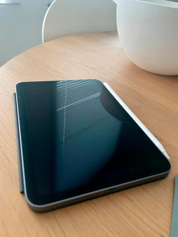 iPad Mini 6 + Smart Cover + Apple Pencil (2e gen) beschikbaar voor biedingen
