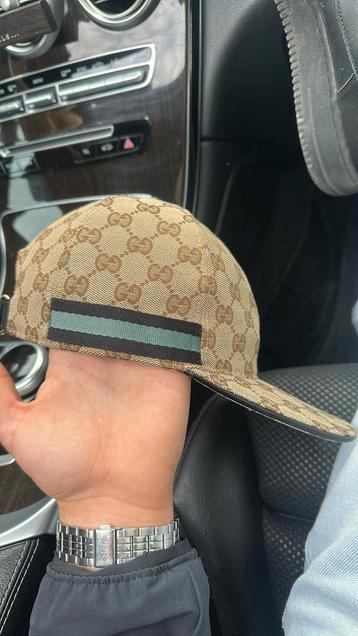 Gucci pet limited edition boef zonamo, Ophalen, Zo goed als nieuw, Pet