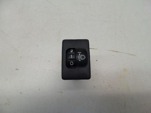 KOPLAMP IHV SCHAKELAAR Toyota Yaris III (P13) (8415202070), Auto-onderdelen, Dashboard en Schakelaars, Toyota, Gebruikt