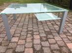 Glazen salontafel 90x90, met 2 glazen onderzetstukken, Huis en Inrichting, Tafels | Salontafels, Ophalen, Gebruikt