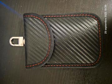 Sac pour clef rfid (anti-ondes)  beschikbaar voor biedingen