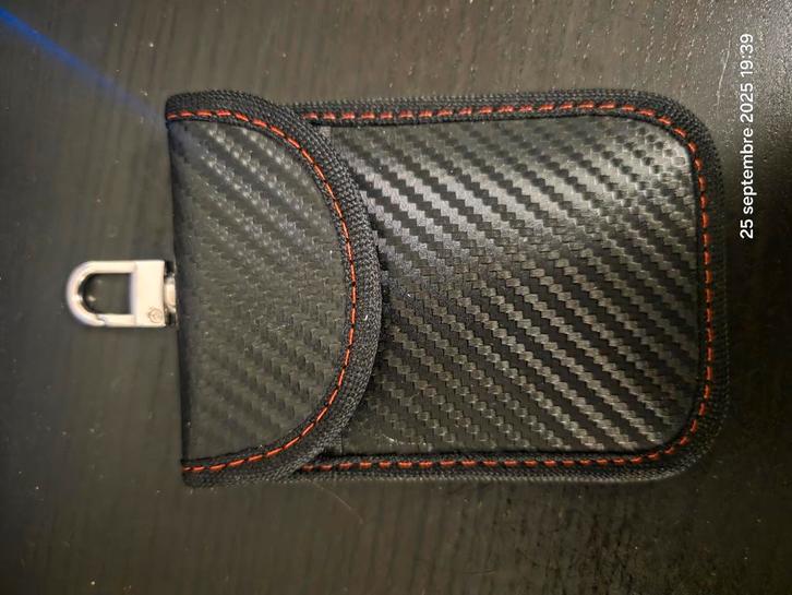 Sac pour clef rfid (anti-ondes), Handtassen en Accessoires, Portemonnees, Gebruikt, Ophalen
