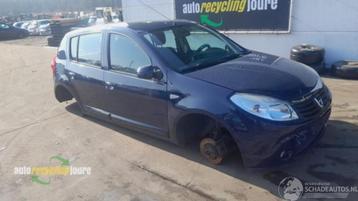 Dacia Sandero I onderdelen (kleur: OVD42) donorauto beschikbaar voor biedingen