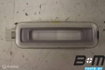 Make up verlichting Audi Q7 4M 4M0947105 beschikbaar voor biedingen