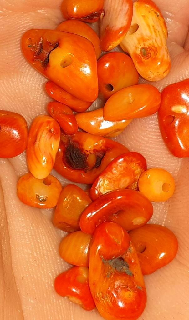 lot kralen 45 rode oranje agaat chips, Hobby & Loisirs créatifs, Fabrication de Perles & Bijoux, Neuf, Perle, Enlèvement ou Envoi