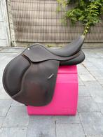 Wintec 500 Jump Cair 16,5 inch springzadel, Ophalen, Zo goed als nieuw, Springen