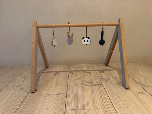 Portique d'éveil bébé, Kinderen en Baby's, Speelgoed | Houten speelgoed, Zo goed als nieuw, Overige typen, Ophalen