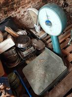 Oude weegschaal, Ophalen