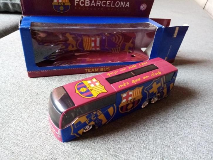 FC BARCELONA TEAMBUS, Collections, Articles de Sport & Football, Comme neuf, Autres types, Enlèvement ou Envoi