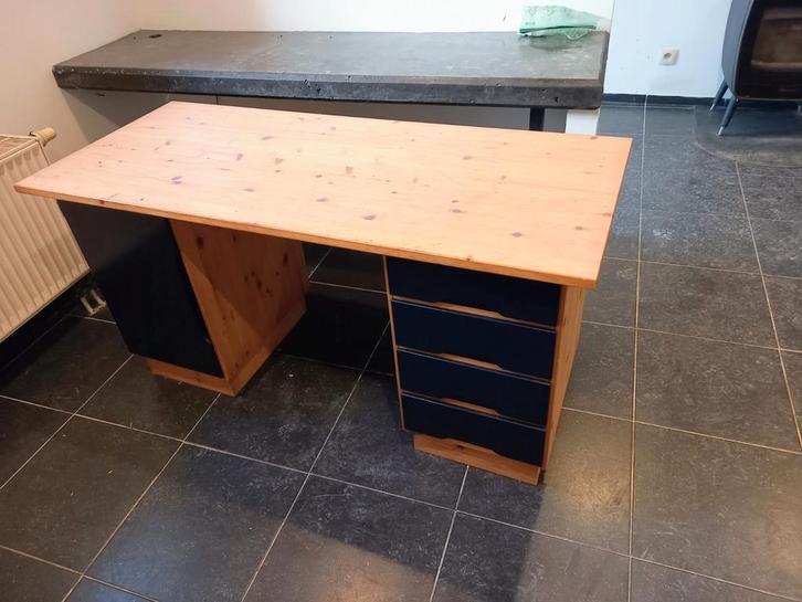 Bureau en bois plein, Huis en Inrichting, Bureaus, Bureau, Ophalen