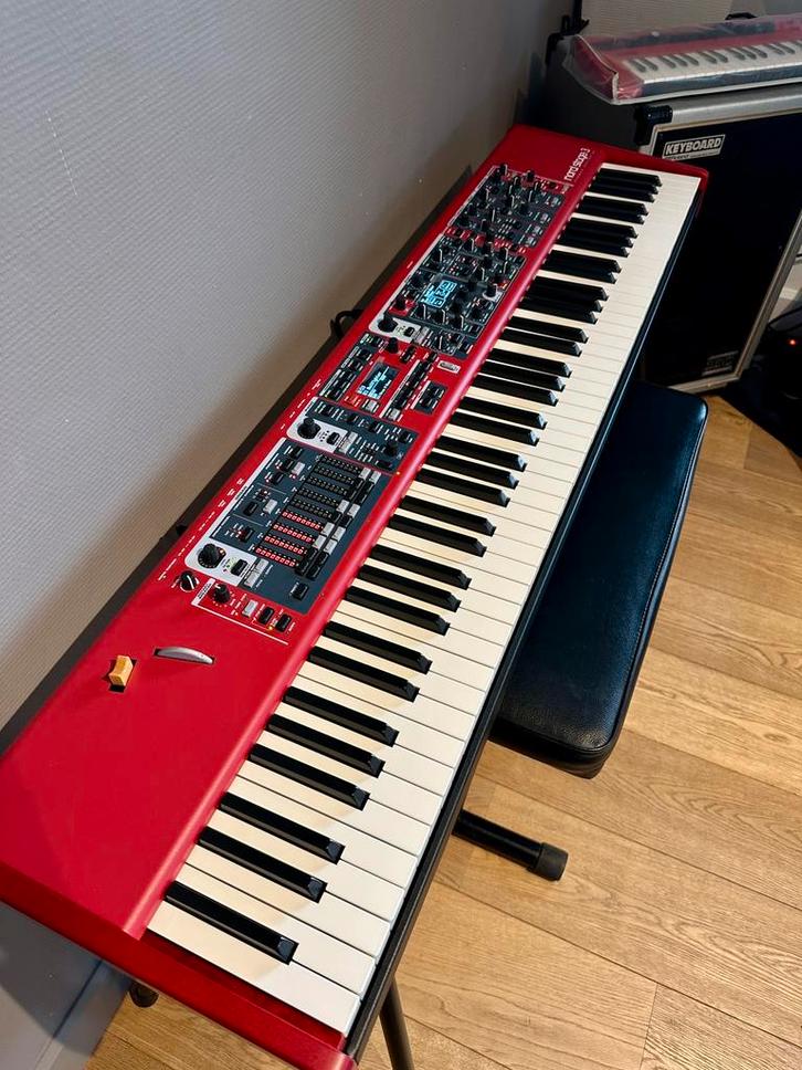 Nord Stage 3 HA88 (lees eerst de beschrijving), Muziek en Instrumenten, Keyboards, Zo goed als nieuw, 88 toetsen, Overige merken