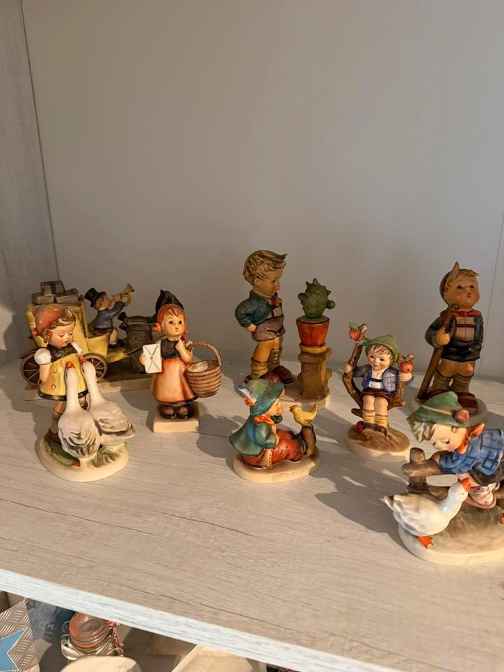 Poreseleinen beeldjes (Goebel), Verzamelen, Beelden en Beeldjes, Zo goed als nieuw, Ophalen
