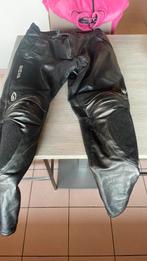 Richa leren motobroek, Motoren, Ophalen