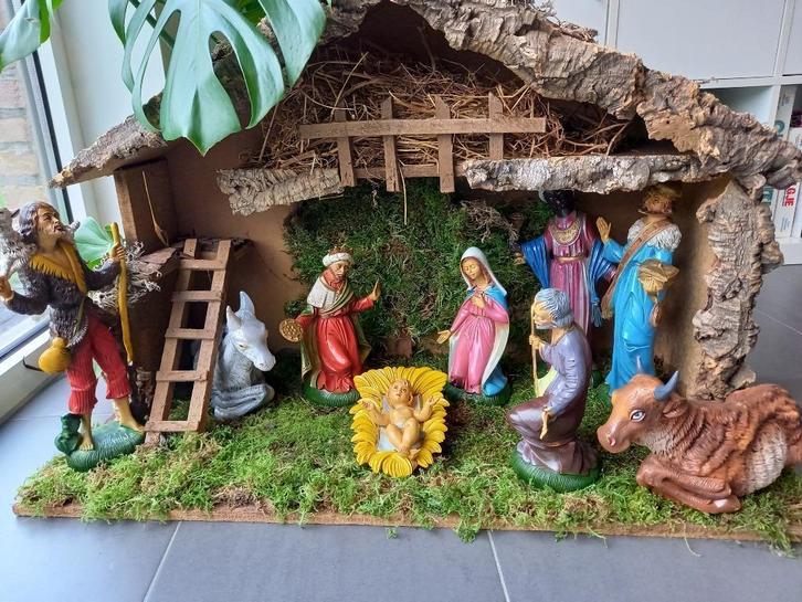 Grote kerststal met eventueel beelden, Diversen, Kerst, Ophalen
