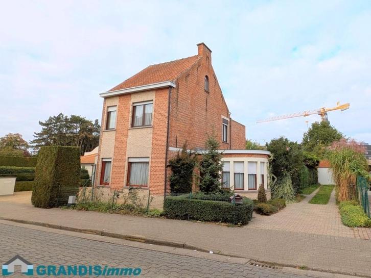 GEZINSWONING met oprit/garage/4slpk - 10 are - CENTRUM ZELE!, Immo, Huizen en Appartementen te koop, Provincie Oost-Vlaanderen