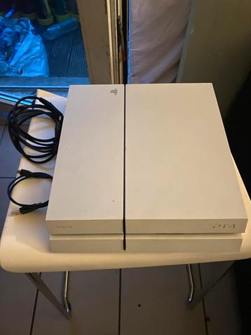 PlayStation 4 1To édition blanche 