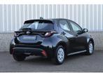 Toyota Yaris Hybrid Dynamic / NAVI !!, Auto's, Automaat, Zwart, 1490 cc, 5 deurs