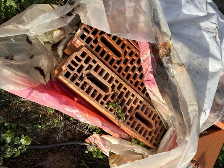 Gratis halve pallet Snelbouwsteen, Doe-het-zelf en Bouw, Metselstenen, Nieuw, Ophalen