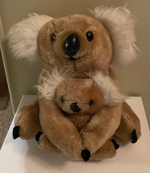 Très belle peluche maman koala et son petit, Enfants & Bébés, Jouets | Peluches, Enlèvement ou Envoi