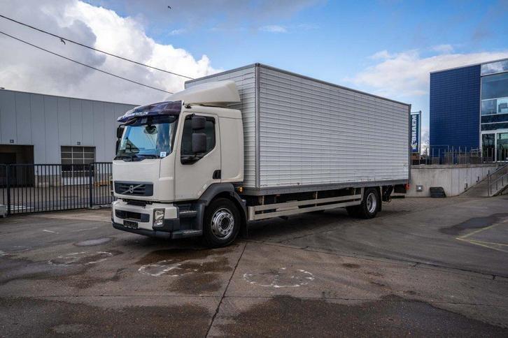 Volvo FL 260 (19t) +DHOLLANDIA 2T. (bj 2012), Auto's, Vrachtwagens, Bedrijf, Te koop, Airconditioning, Elektrische ramen, Volvo
