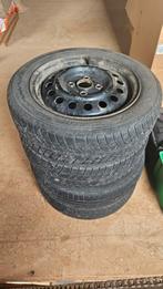 4 jantes, pneus non utilisables, Enlèvement