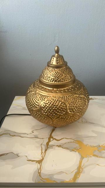 Zeer mooie slaapkamerlamp in oosterse stijl  beschikbaar voor biedingen
