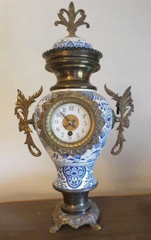 Antieke Pendule Delfts Blauw-Wit Porselein, Antiquités & Art, Curiosités & Brocante, Enlèvement