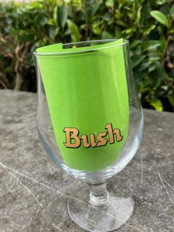 6 NIEUWE GLAZEN BUSH BIER IN ORIGINELE VERPAKKING beschikbaar voor biedingen
