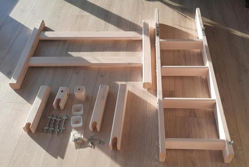 kit Rehausse FLEXA CLASSIC blanchi superposé décalé/en angle, Kinderen en Baby's, Kinderkamer | Stapelbedden en Hoogslapers, Zo goed als nieuw