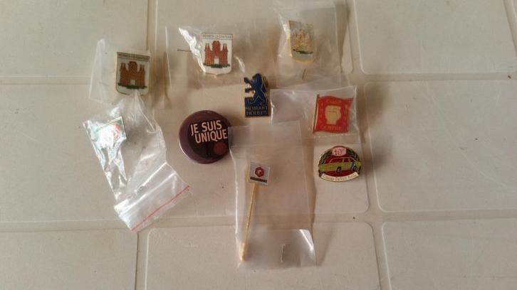 lot  de  10  pins  diverses  catégories, Verzamelen, Speldjes, Pins en Buttons, Nieuw, Speldje of Pin, Overige onderwerpen, Ophalen of Verzenden