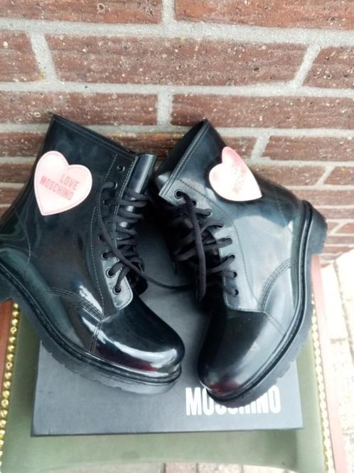 Regenlaarzen Love Moschino Mt37, Kleding | Dames, Schoenen, Nieuw, Regenlaarzen, Zwart, Ophalen of Verzenden