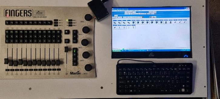 Système lumière complet Martin LightJockey Fingers + PC, Musique & Instruments, Lumières & Lasers, Comme neuf, Autres types, Enlèvement