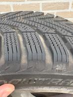 Pneus d'hiver sur jantes métalliques (quelques kilomètres), Autos : Pièces & Accessoires, Pneus & Jantes, Neuf, Pneus et Jantes